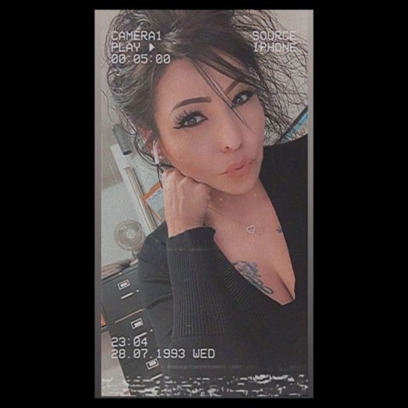 Meet your Posher, Flor - Picture 1 of 1